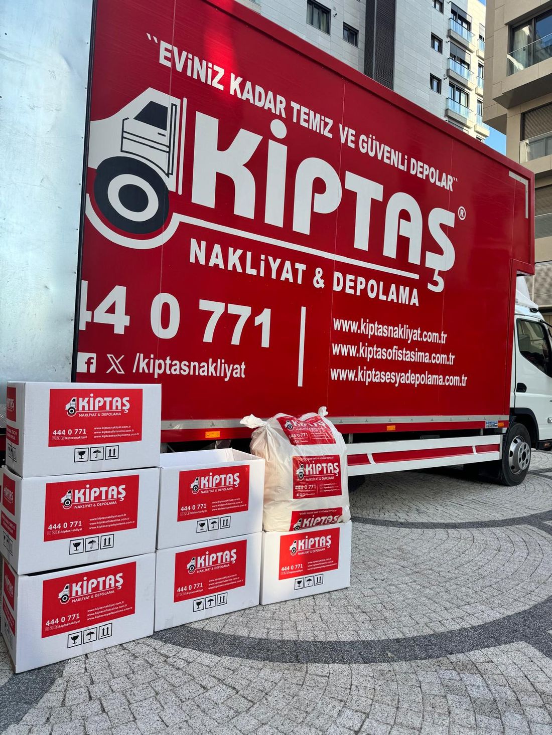 Üsküdar Kuzguncuk profesyonel eşya depolama