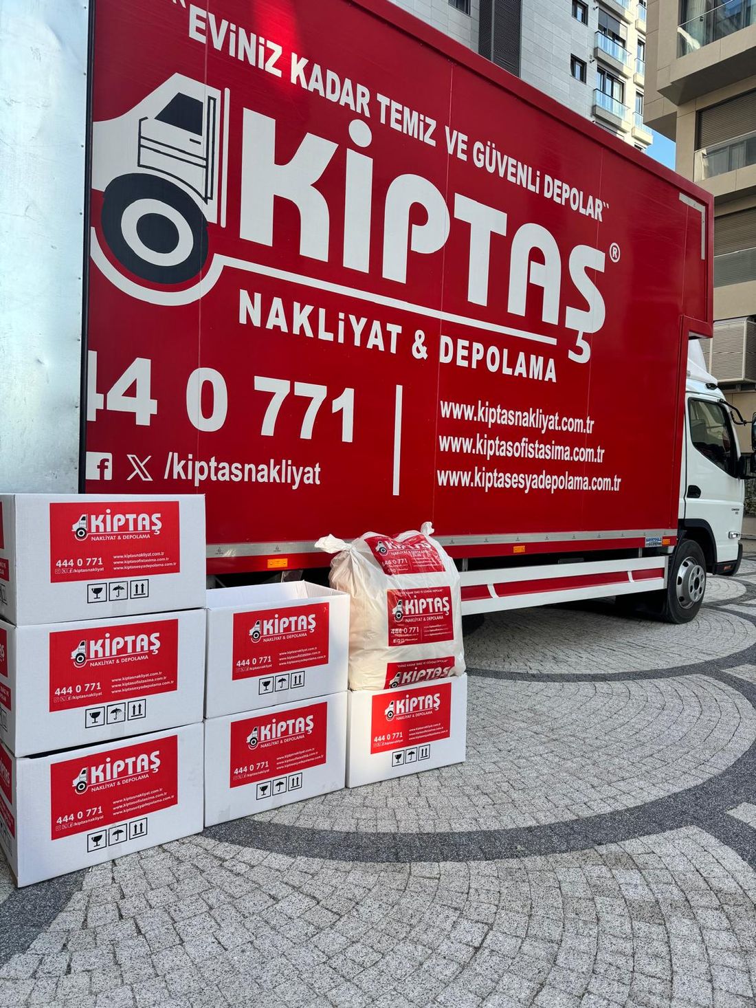 Kuzguncuk Eşya Depolama